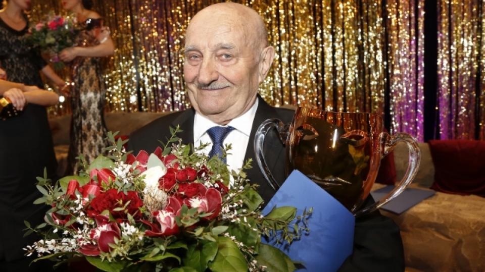 Dojatý Josef Somr